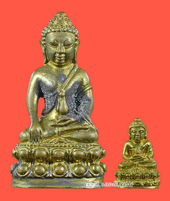 พระกริ่ง พระชัยวัฒน์ วิมลสมณวัตร รุ่นเจริญพร หลวงพ่อเพี้ยน วัดเกริ่นกฐิน จ.ลพบุรี ปี 2554 เนื้อสัมฤทธิ์เหลือง กล่องเดิมๆ ครับ พระกริ่ง พระชัยวัฒน์ วิมลสมณวัตร รุ่นเจริญพร หลวงพ่อเพี้ยน วัดเกริ่นกฐิน จ.ลพบุรี ปี 2554 เนื้อสัมฤทธิ์เหลือง กล่องเดิมๆ ครับ